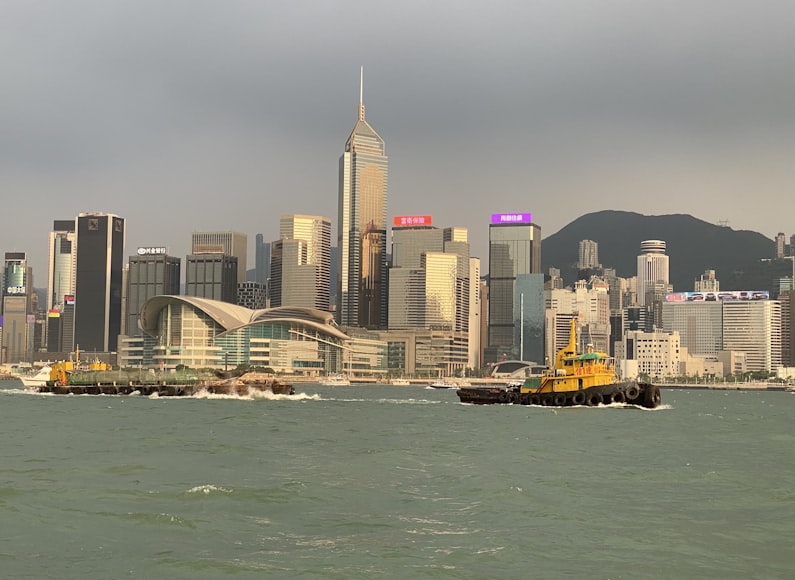 二、香港进口法规与政策